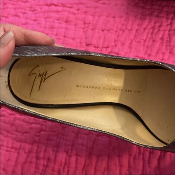 Giuseppe Zanotti Black Stiletto Heels with Pointed Toe, US9 - Picture 8 of 13